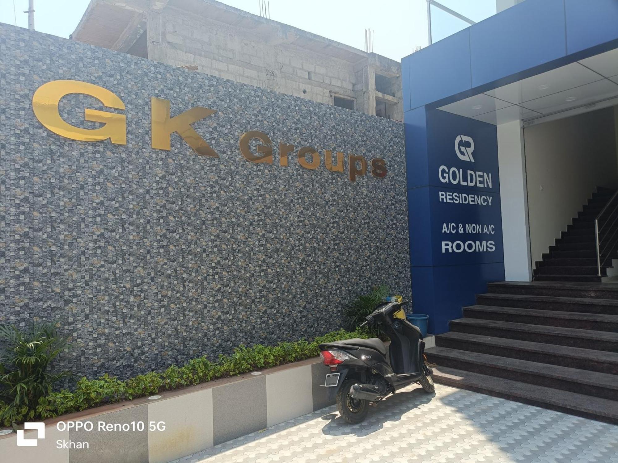 Golden Residency Hotel Kushalnagar Exterior photo