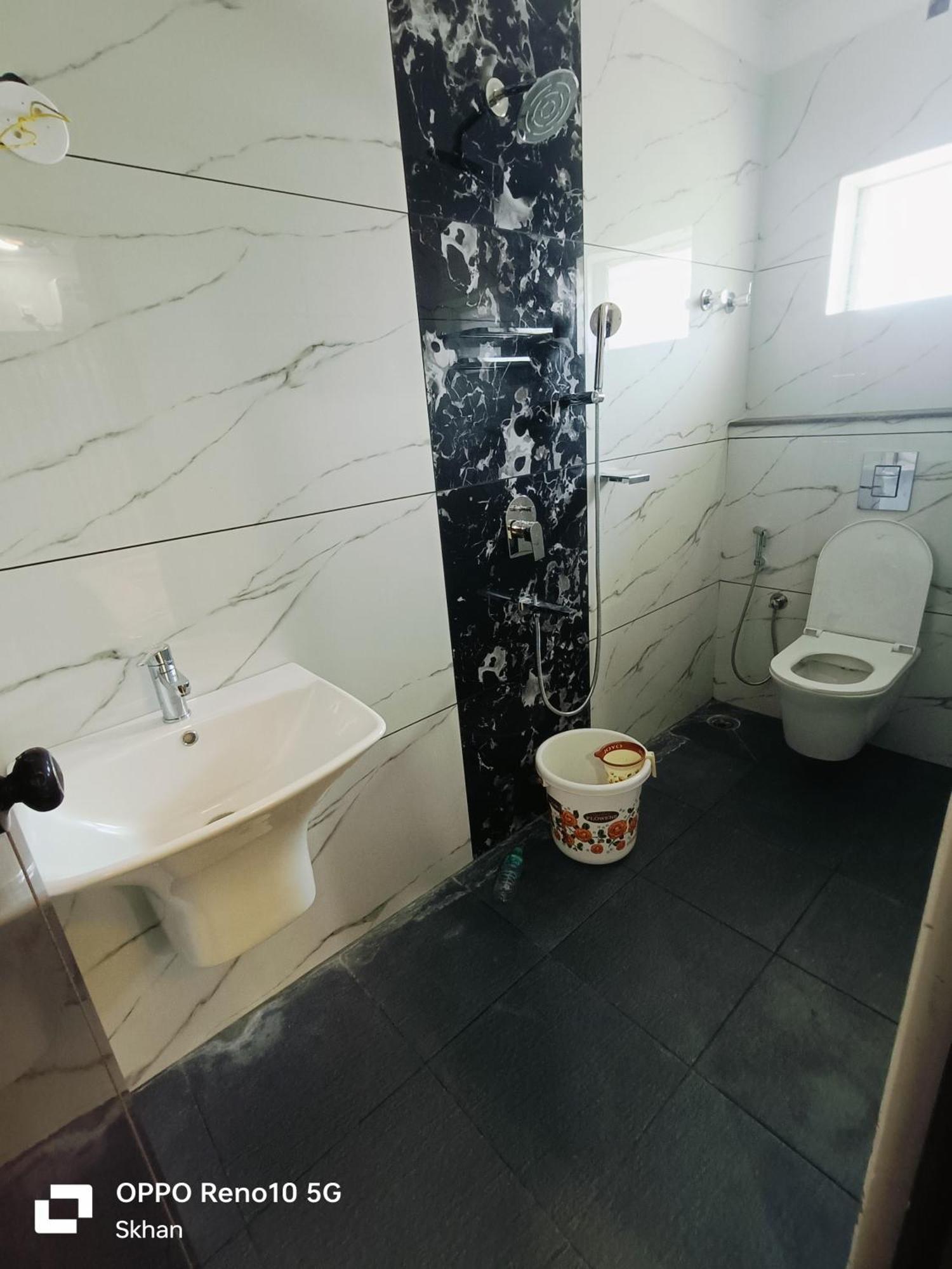 Golden Residency Hotel Kushalnagar Exterior photo